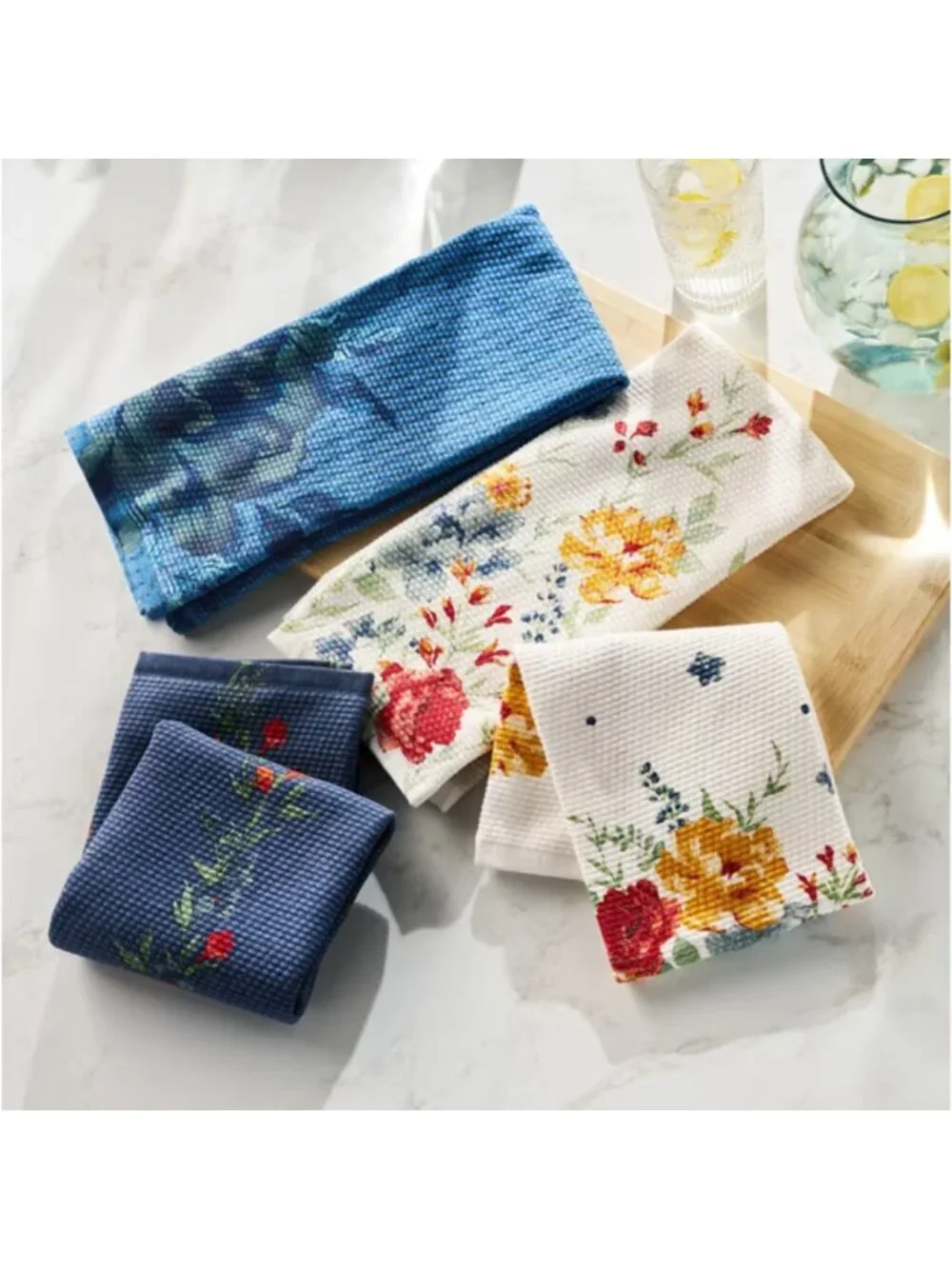 The Woman Pioneer Home Delilah Floral Cotton Set of 4 Woven Kitchen Tea Towels